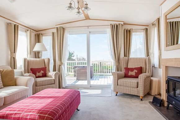 Indulgent 6 Lakeside Caravan HT Private Peg - Tattershall Lakes Country Park, Tattershall