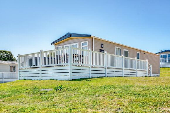 Kingfisher - Meadow Lakes Holiday Park, Nr St Austell