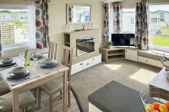 Hideaway Retreat 3 Bed with Decking - Trelay Hideaway Holiday Park, Pelynt, near Looe and Polperro