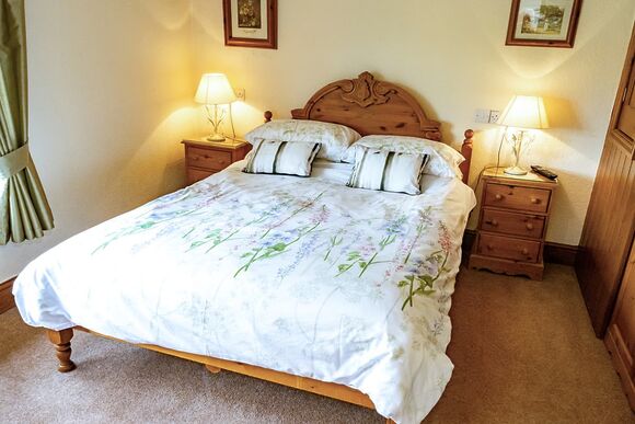 Buttercup Cottage - Woodthorpe Leisure Park, Woodthorpe