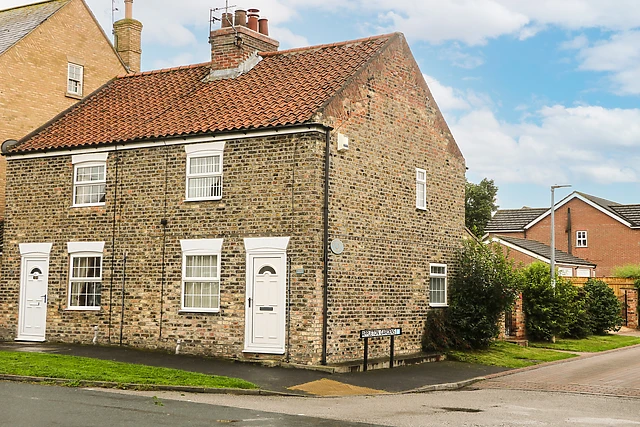 Horseshoe Cottage