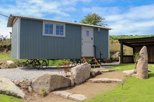 Bosulla Shepherds Hut