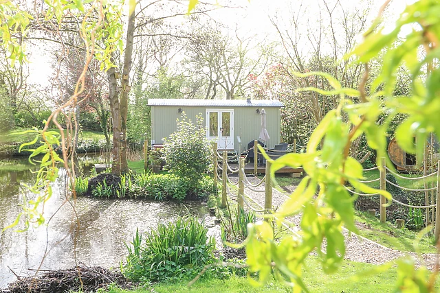 Damsel Shepherds Hut