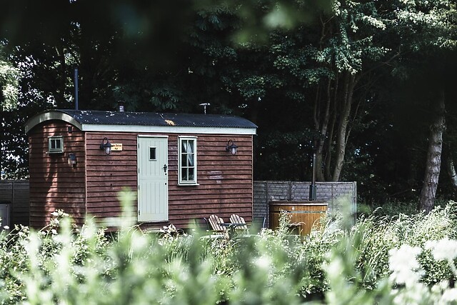 Little Otchan Shepherd's Hut