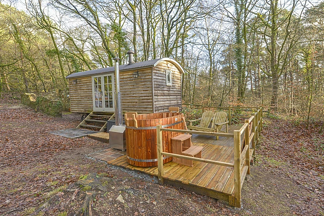 Rock View Shepherd's Hut